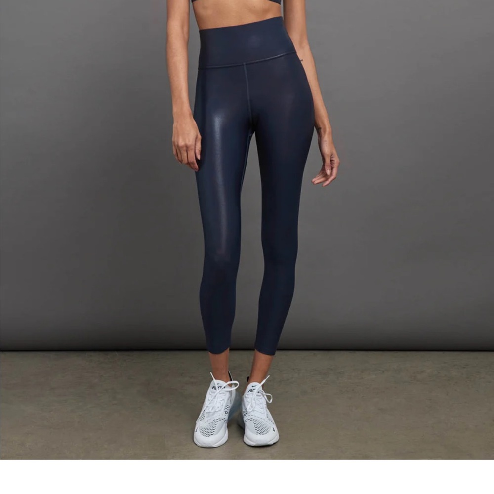 Carbon38 takara shine leggings